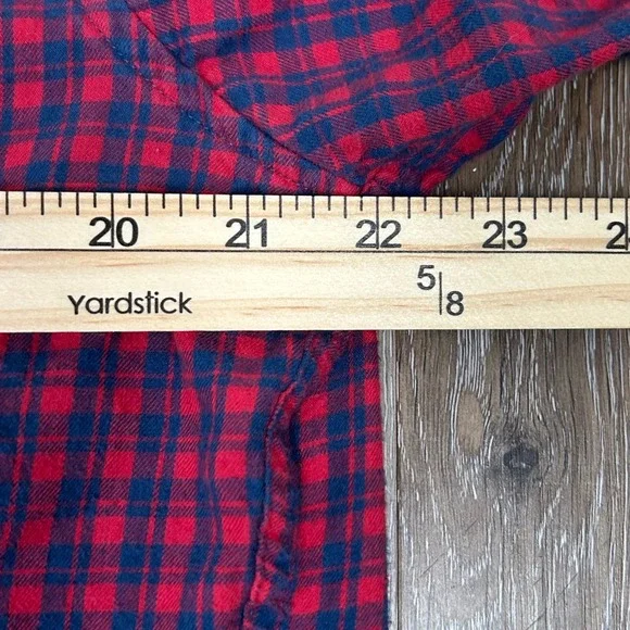 J.Crew Brushed Twill Plaid Button Down Shirt Red Navy Large Classic Fit Flannel - Picture 8 of 11